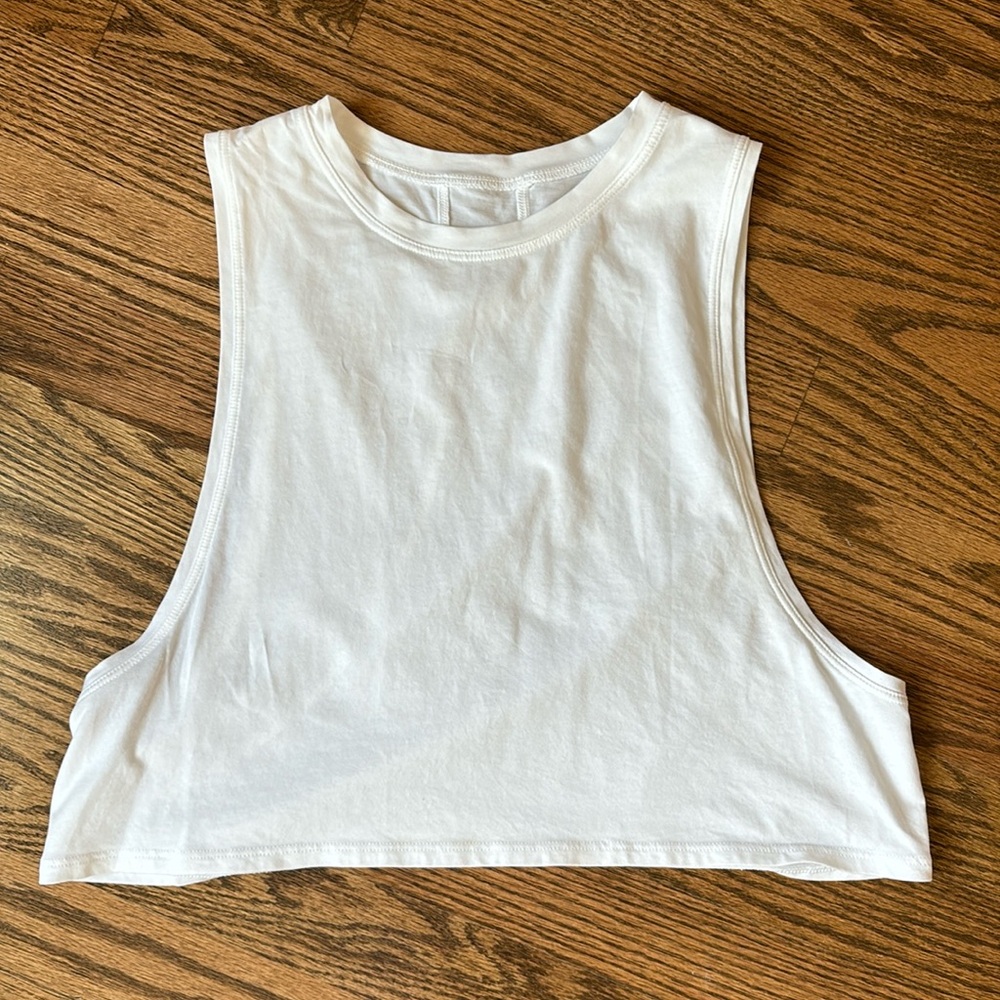 Lululemon white tank size 4